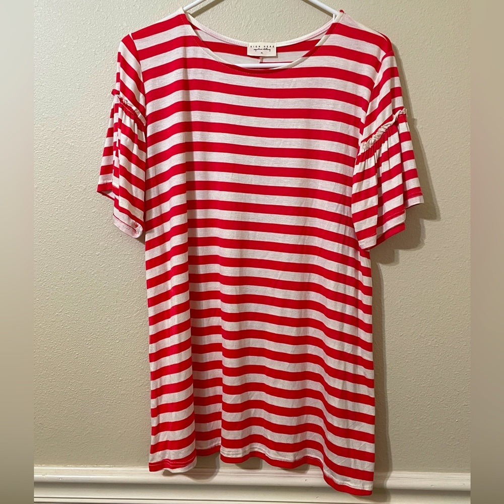 Sign Here Signature Clothing The Penelope Striped Top XL